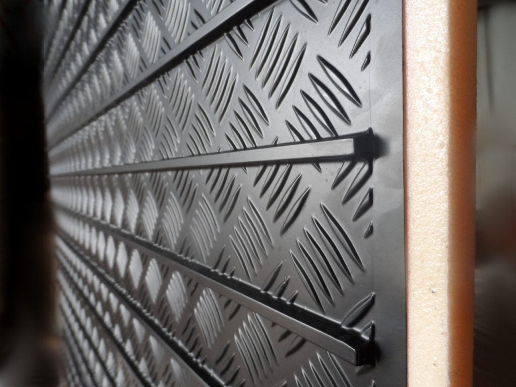 XPS Brick Slip Tracking Sheet