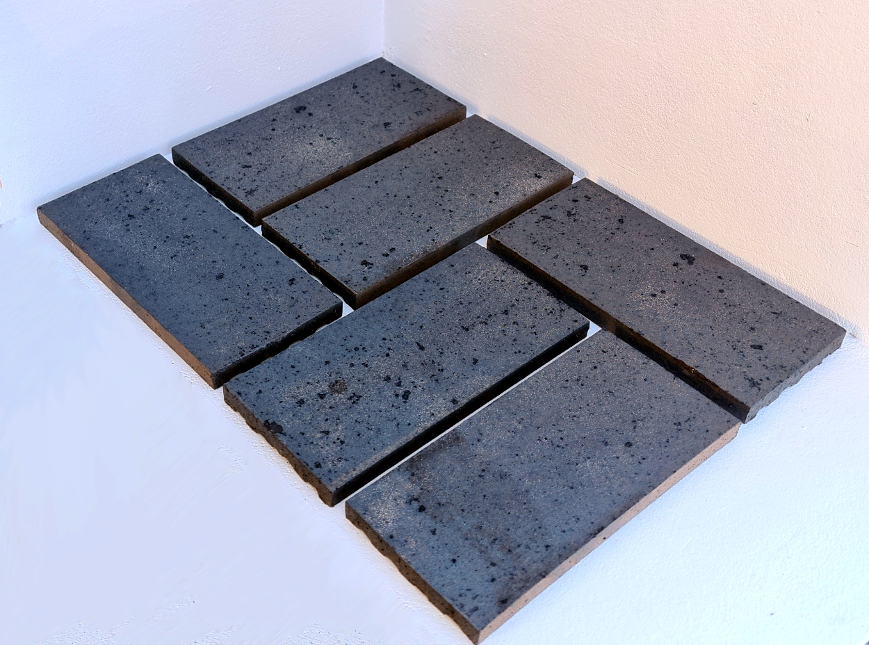 Staffordshire Blue Rectangle Quarry Tiles laid in half basket weave bond