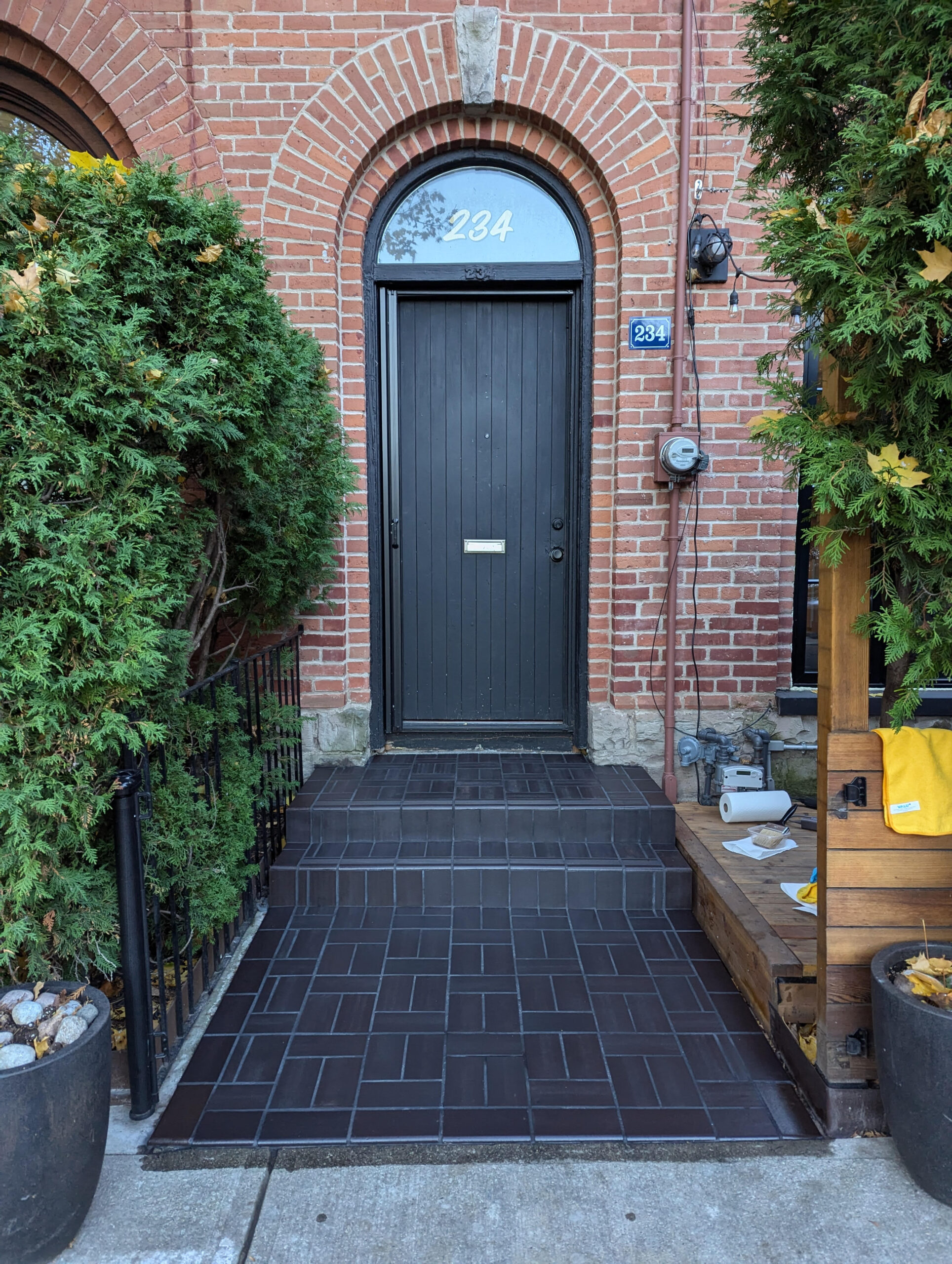 Black Quarry Tiles with round edge and steptreads